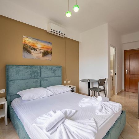 Central Garden Residence Sofia - Free Parking Ksamil Ngoại thất bức ảnh
