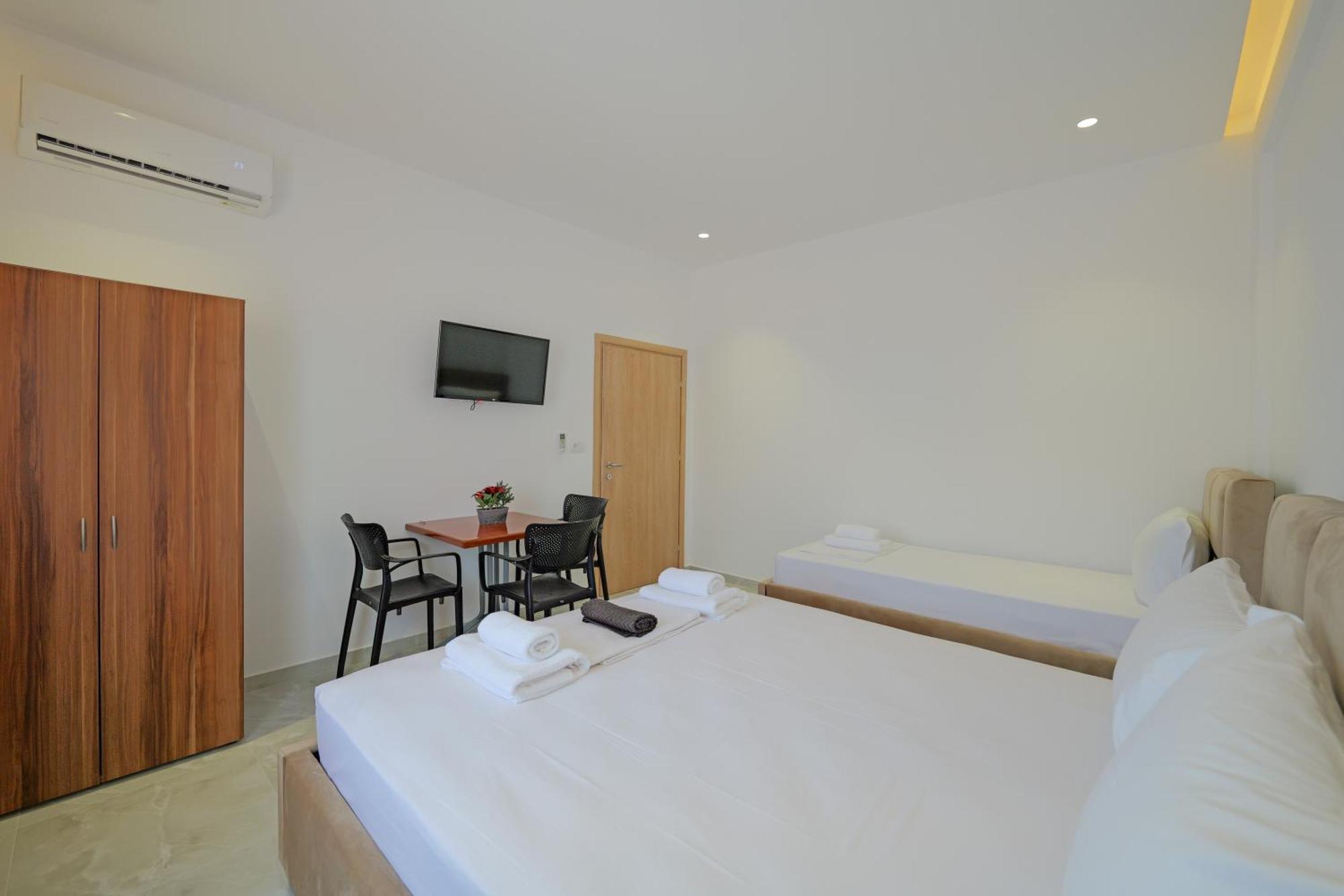 Central Garden Residence Sofia - Free Parking Ksamil Ngoại thất bức ảnh