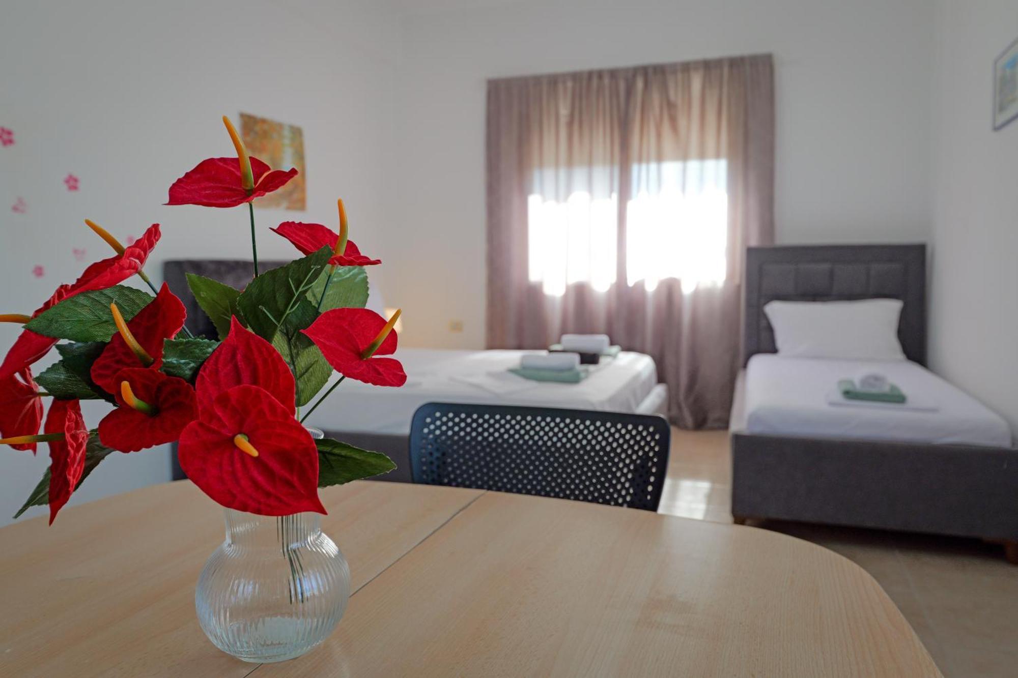 Central Garden Residence Sofia - Free Parking Ksamil Ngoại thất bức ảnh