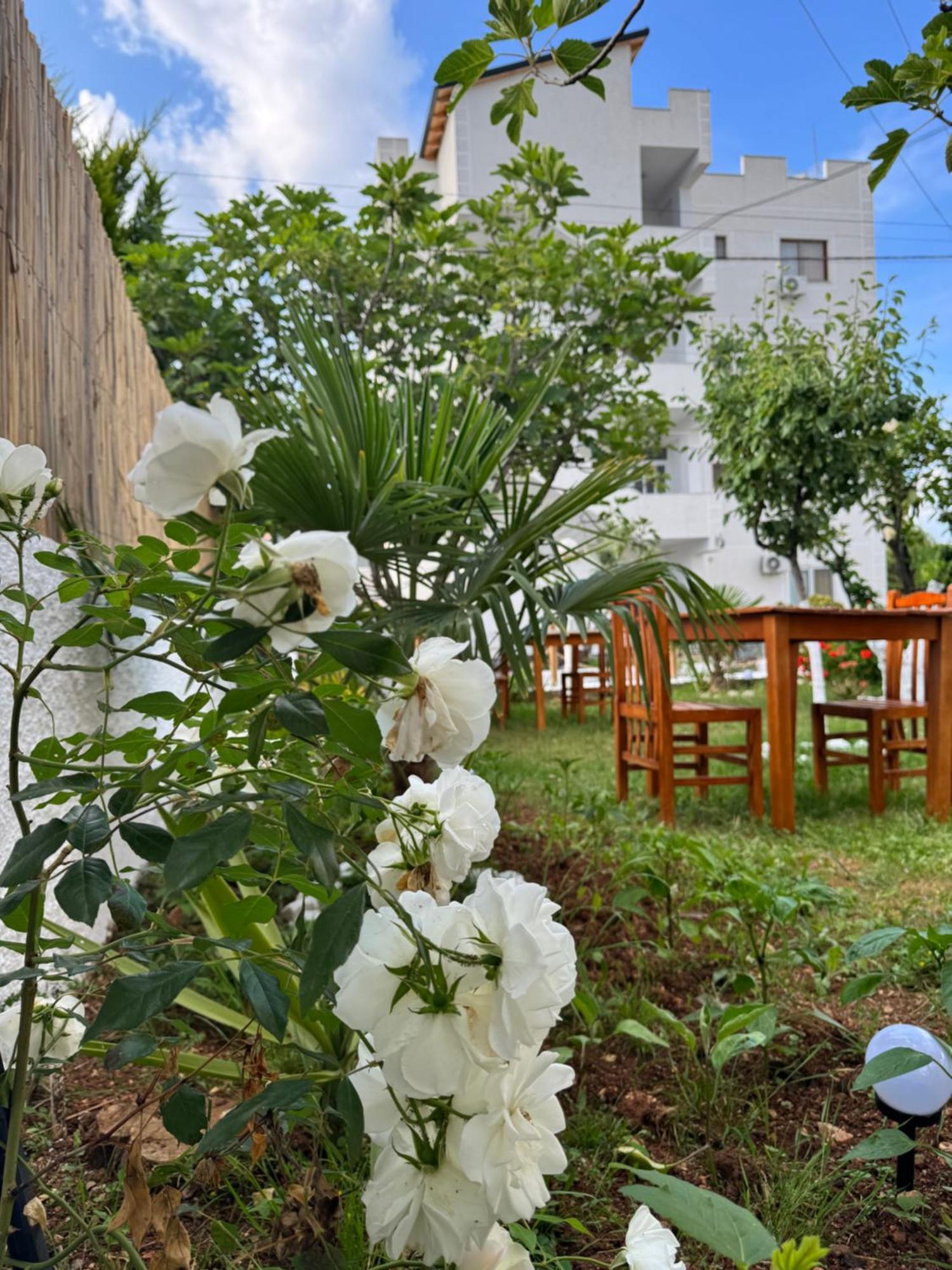 Central Garden Residence Sofia - Free Parking Ksamil Ngoại thất bức ảnh