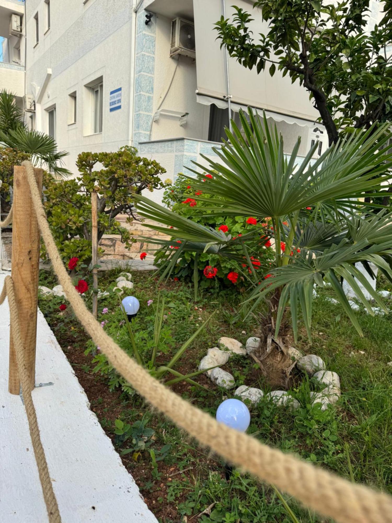 Central Garden Residence Sofia - Free Parking Ksamil Ngoại thất bức ảnh
